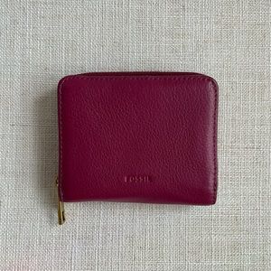 PURPLE FOSSIL MINI MULTIFUNCTION WALLET!